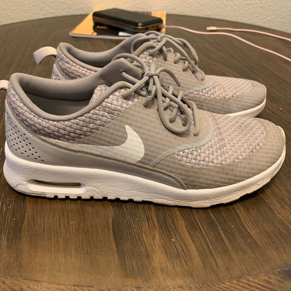 Grey Nike’s
